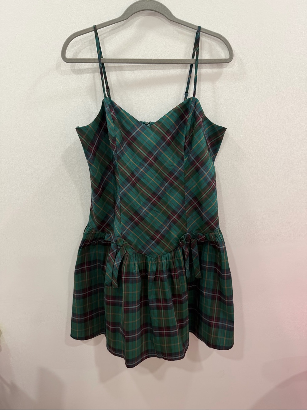 American Eagle Outfitters
AE Sweetheart Bella Bow Mini Dress Holiday Sz Large L - Picture 3 of 9